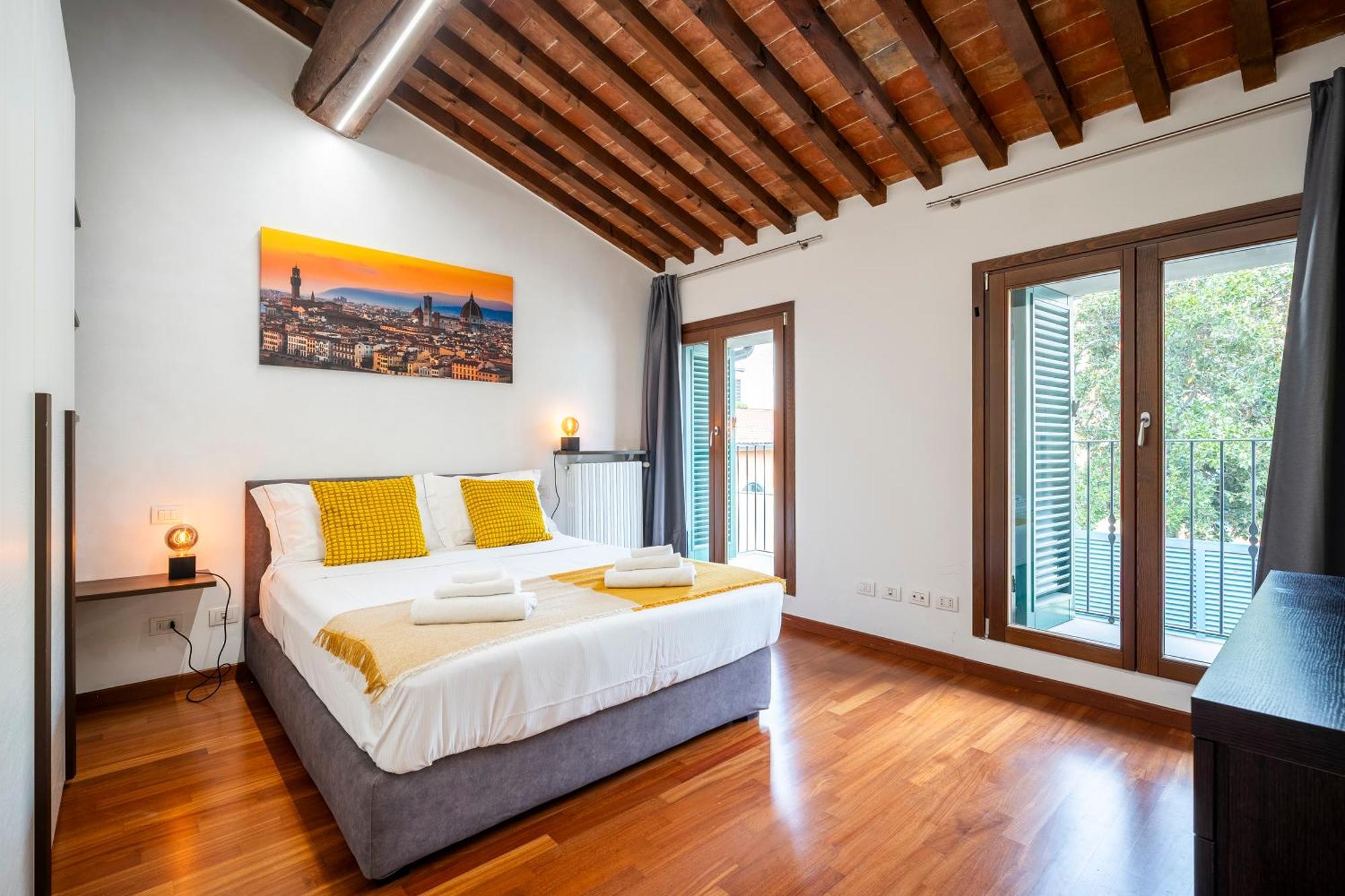 "Once Upon A Time" Cherubini Palace Thematic Apartments Free Parking Firenze Bagian luar foto